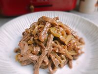 酸菜炒牛肉絲