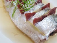 火腿蒸力魚（曹白魚）