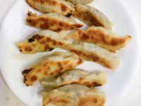 日式餃子