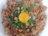 日式啤酒燒肉丼飯