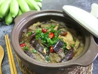沙茶雞肉茄子煲~美味下飯