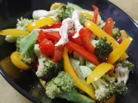雞胸肉彩虹沙拉