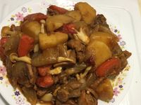 馬鈴薯炒雞腿