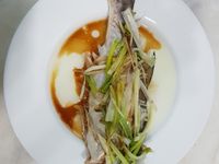 蔥爆午仔魚