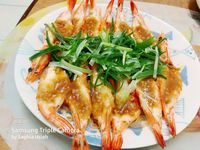 蒜泥蒸蝦粉絲煲