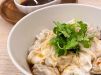 全聯好食•里港文富餛飩煮成紅油抄手