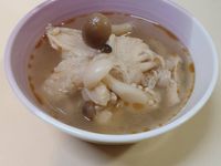 [外婆早餐] 雞軟骨菇菇湯
