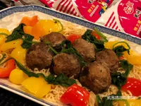 炒泡麵佐蘑菇鑲肉🎶
