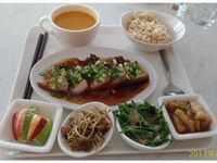 伙食三層肉套餐