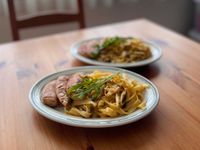 南瓜雞肉寬麵