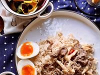 牛肉押麥鴻禧菇飯(一人前)