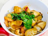 三杯杏鮑菇 + 蝦仁 （鑄鐵鍋 ）