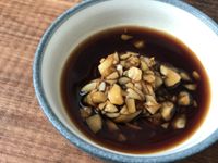 自製萬用蒜頭醬油