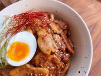 蒜香五花蓋飯