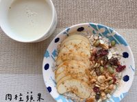 肉桂蘋果隔夜燕麥