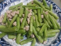 敏豆炒肉末