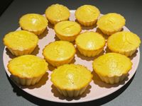 『純蛋黃杯子雞蛋糕』用剩下的蛋黃液做的