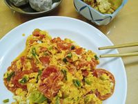 素~番茄炒蛋+芋泥沙拉+蘿蔔燒豆皮