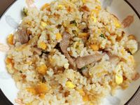 金沙肉絲蛋炒飯