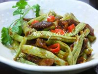 【龜甲萬樂享醍醐味】四季豆炒牛肉