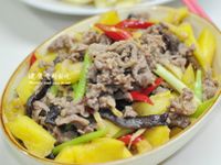 鳳梨炒牛肉