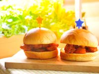 糖醋雞丁漢堡/全家便利店Fami煮煮