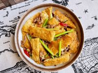 芹菜炒豆包