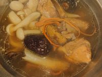 菌菇排骨湯