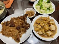 滷排骨