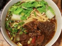 紅燒牛肉麵 BeefNoodleSoup