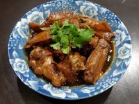 滷雞翅