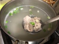 古早味肉骨湯