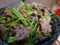小炒牛肉
