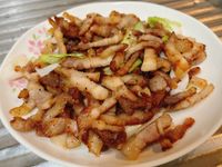 蒜苗炒鹹豬肉