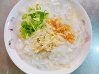 魩仔魚蛋花粥