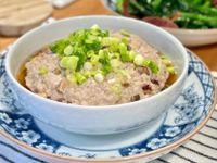 土魷蒸肉餅