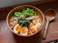 Poke Bowl 夏威夷鮪魚蓋飯