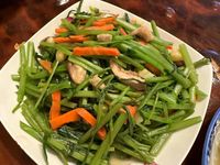 清炒空心菜
