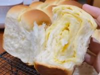 奶酥吐司