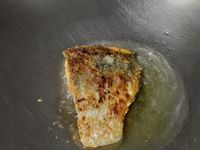 煎鱸魚排