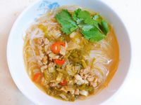 酸菜米粉(簡易版)