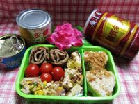 創意造型便當-愛心肉鬆飯團