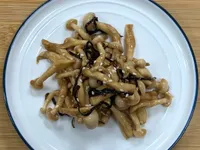 鹽昆布涼拌雪白菇