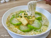 低碳水麵料理｜金沙雞蛋豆腐絲瓜豆腐麵