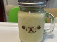 酪梨布丁牛奶