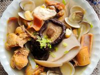亁魷魚蒜頭蛤蜊雞湯
