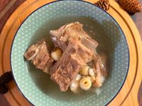 四神燉排骨湯