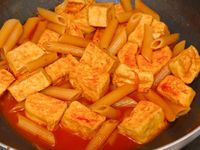 韓式辣醬板豆腐筆管麵