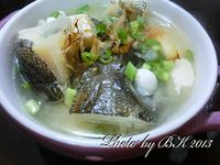 豆腐味噌魚湯