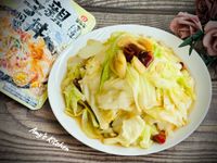 龜甲萬味自慢-親子丼用醬 / 宮保高麗菜